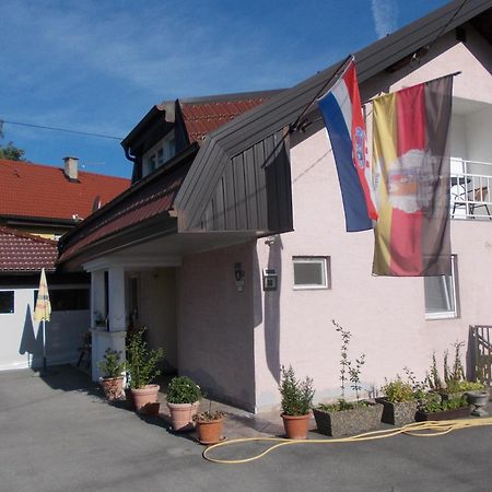 Panorama Apartman Molvice Exterior foto
